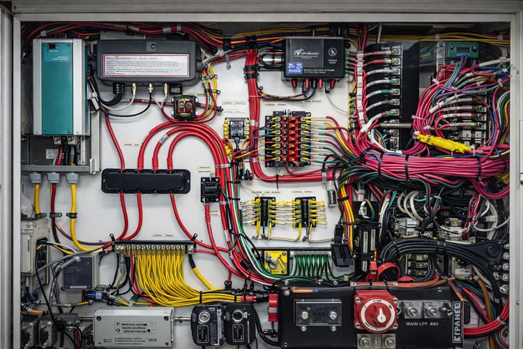 Elektrik & Elektronik Sistemler